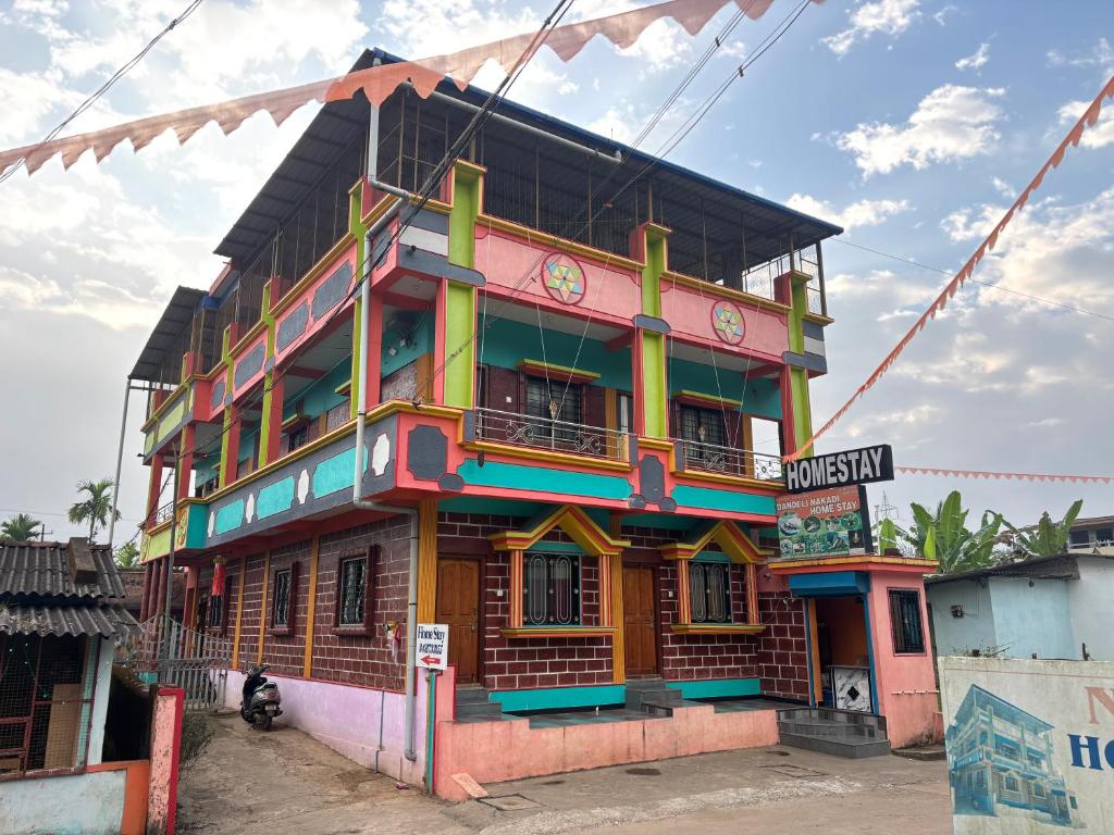 DANDELI NAKADI HOMESTAY