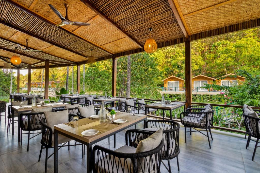 Stone Wood Premier Dandeli  photo 5