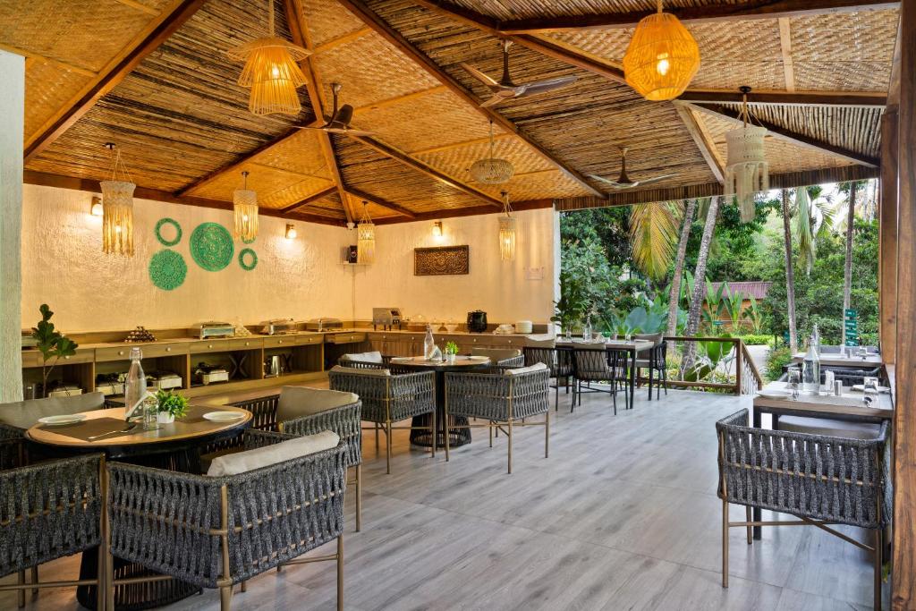 Stone Wood Premier Dandeli  photo 6