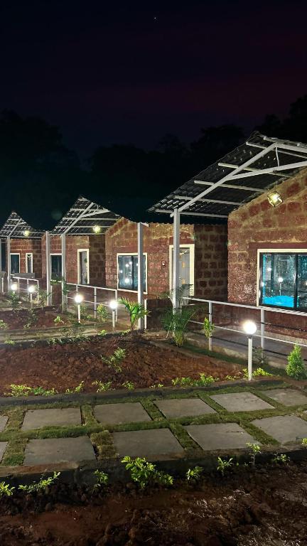 Aartigamya Cottages Dandeli 